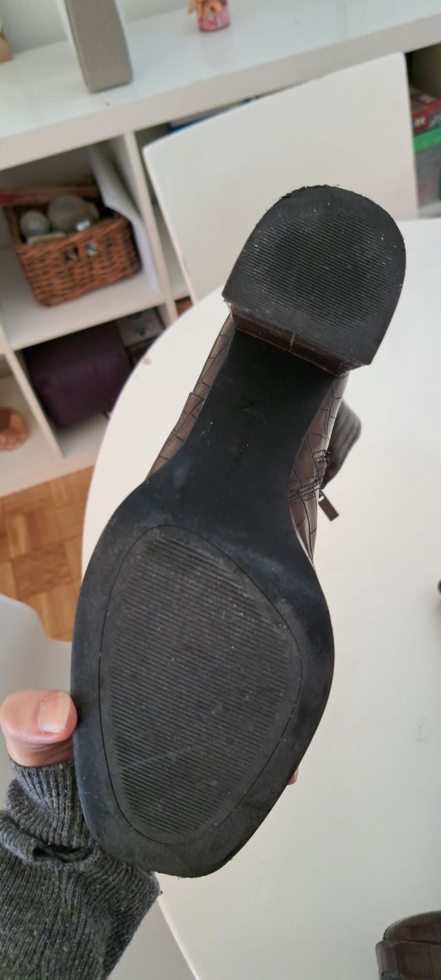 Botines Stradivarius Marrones Tacón Plataforma