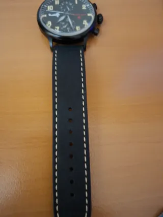 Reloj Aeroluft.  Cuarzo ,movimiento japonés.