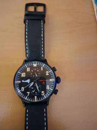 Reloj Aeroluft.  Cuarzo ,movimiento japonés.