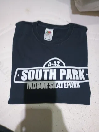 Pantalón niño camuflaje + camiseta South Park