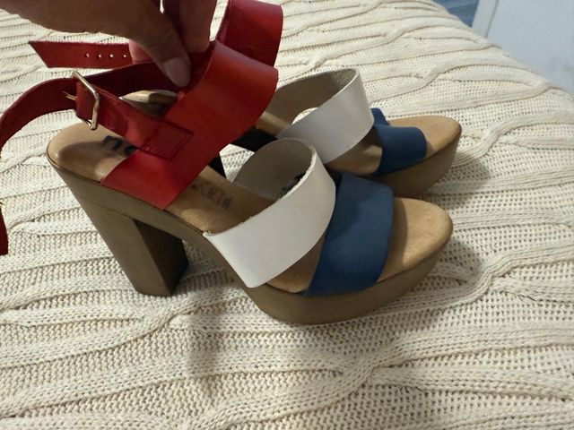 Sandalias de plataforma con cuña