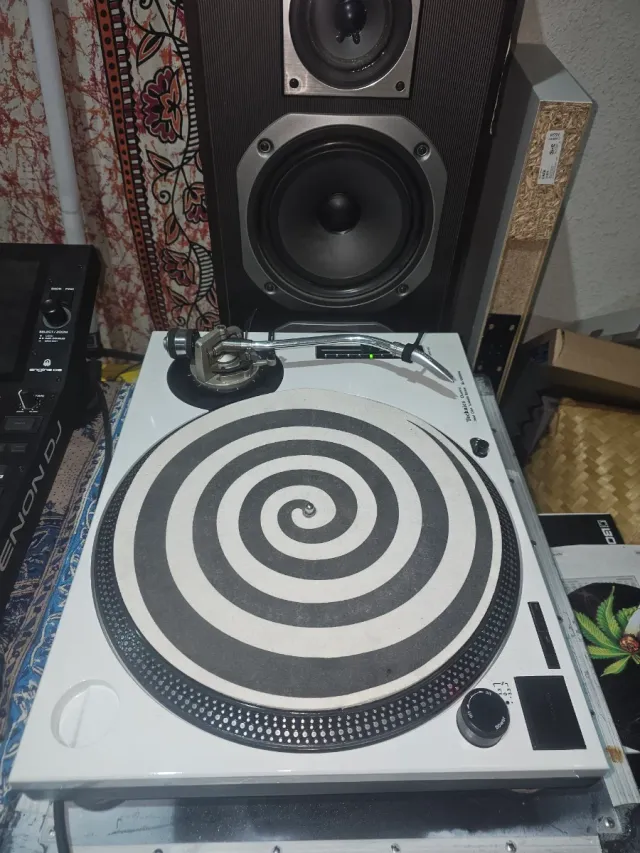 Technics SL-1200 MK2 Giradischi