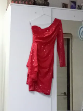 Vestido elegante rojo lentejuelas
