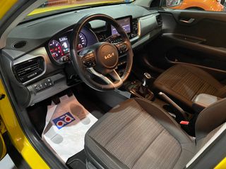IMPECABLE!!! KIA STONIC HIBRIDO