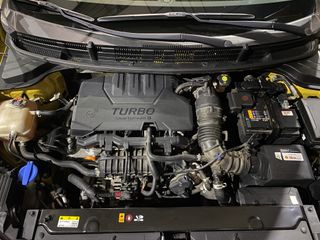 IMPECABLE!!! KIA STONIC HIBRIDO