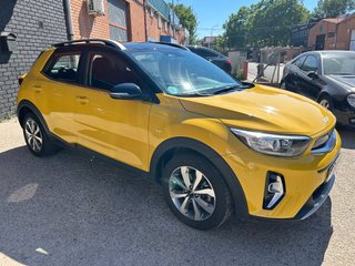 IMPECABLE!!! KIA STONIC HIBRIDO