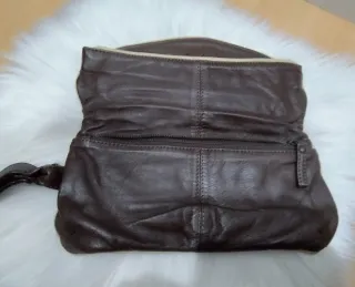 Bolso / Cartera de mano 100% piel. Springfield.