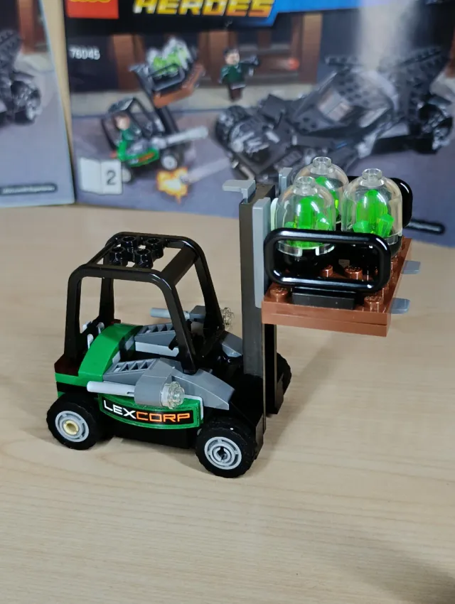 LEGO 76045 Super Heroes Kryptonite Interception