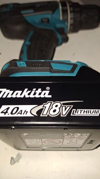 Taladro Percutor Makita DHP482 60Nm Usado