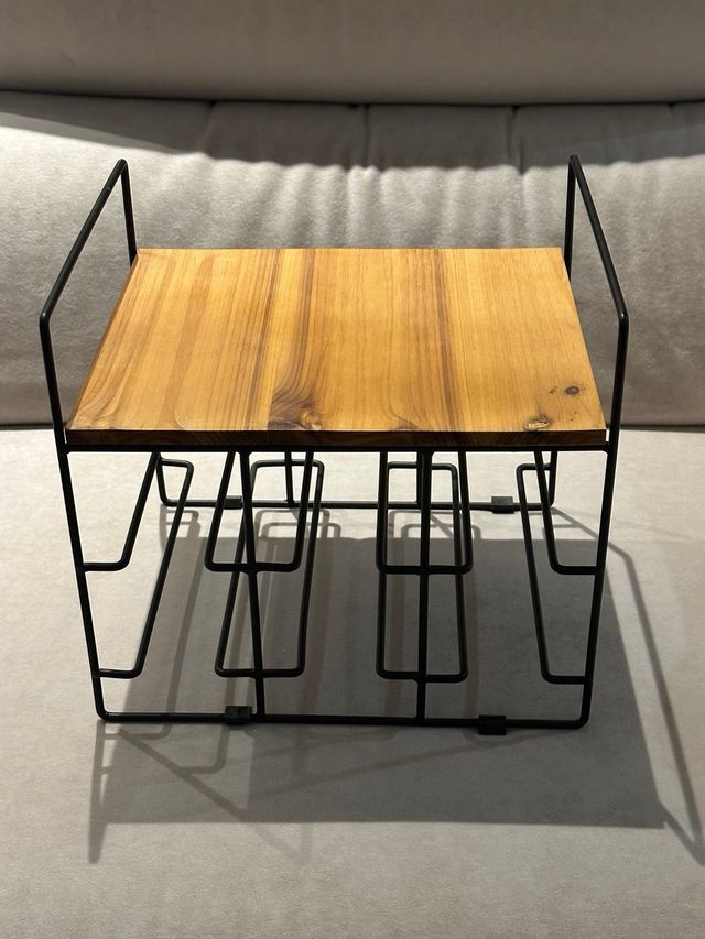 Vinoteca de diseño moderna