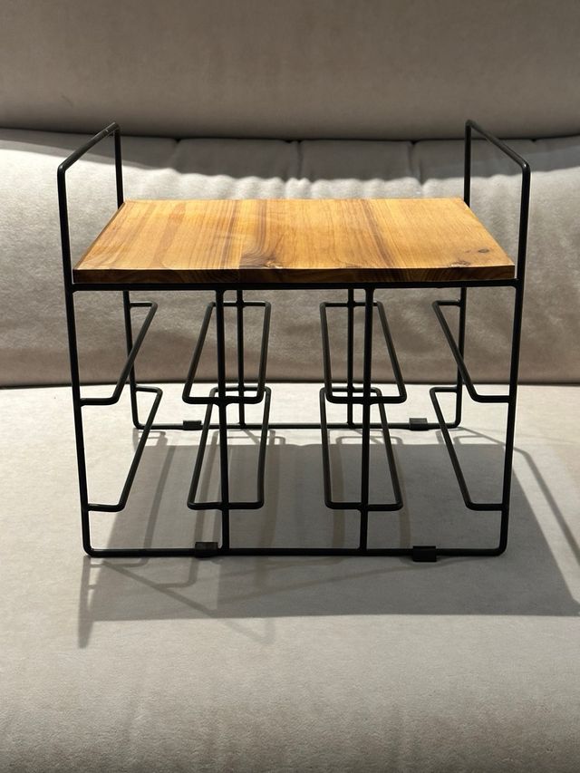 Vinoteca de diseño moderna