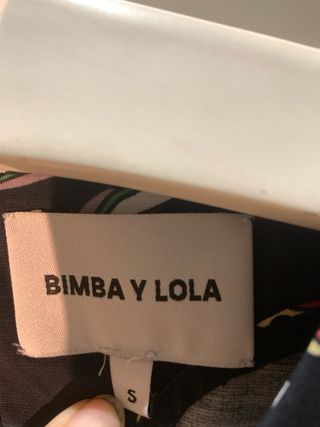 Vestido Bimba y Lola estampado serpientes