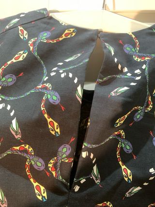 Vestido Bimba y Lola estampado serpientes