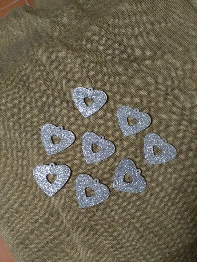 8 Adornos Coração Brilhantes