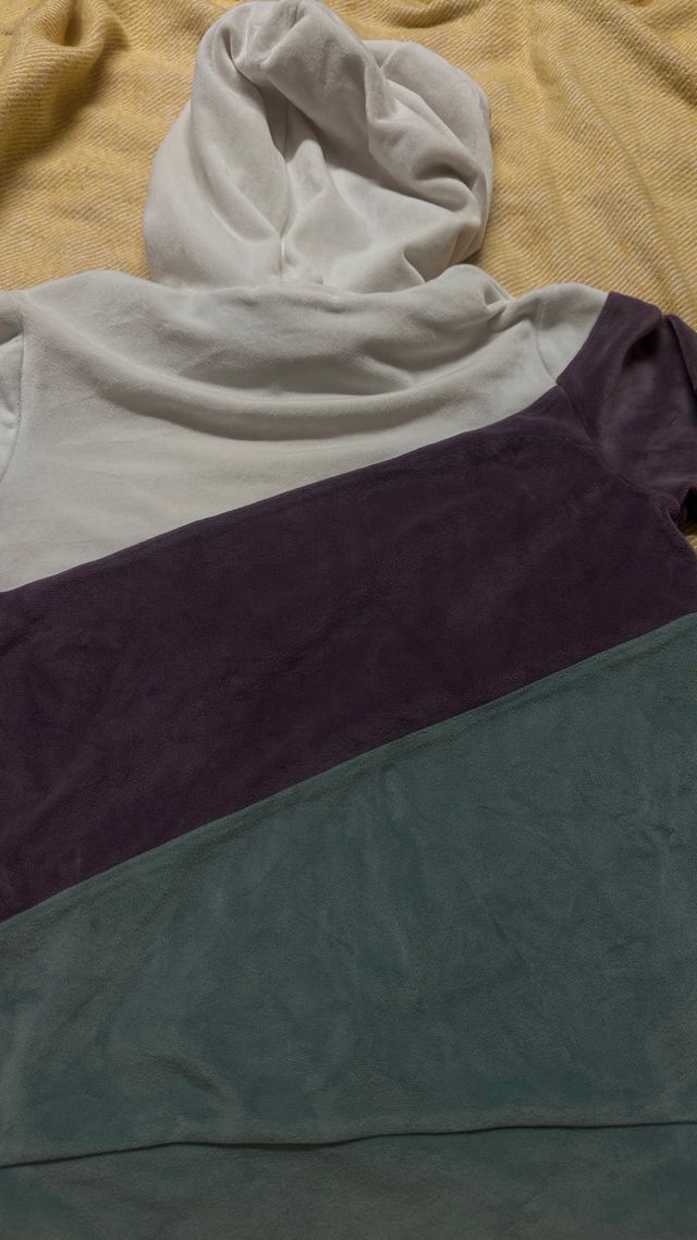 Sudadera suave 146 cm