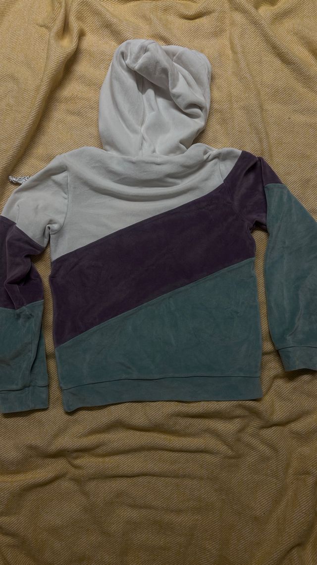 Sudadera suave 146 cm