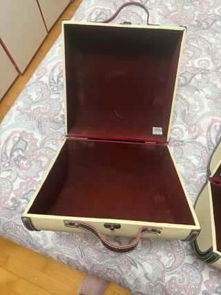 Neceser Maletín Hecho a Mano Único en piel