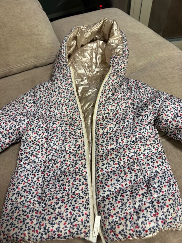 Anorak niña Okaidi dorado y multicolor