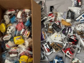 LOTE 95 FUNDAS AIRPODS | PRO