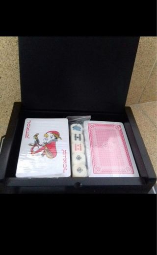 Set de Póker Caja Madera. 10€