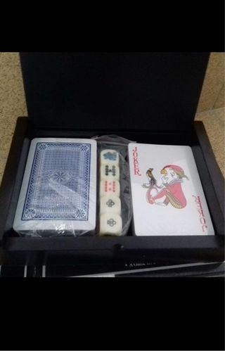Set de Póker Caja Madera. 10€