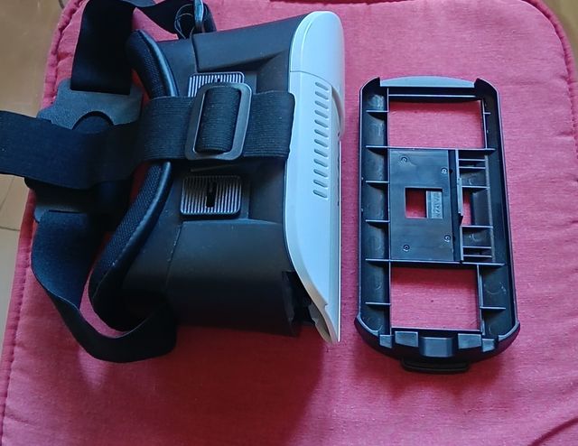 Visore VR BOX per smartphone