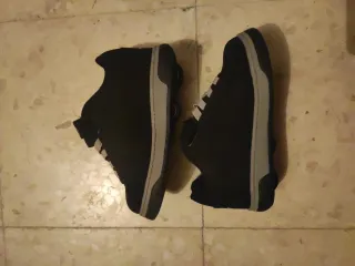 Heelys Negras y Grises