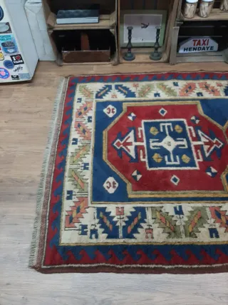 Alfombra 100% Lana Azul y Roja