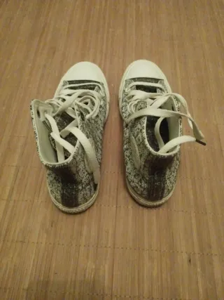 Converse Talla 37 Gris/Blanco Casi Nuevas
