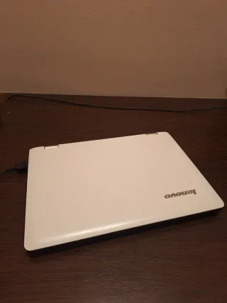 Lenovo portátil negro