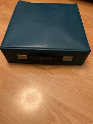 Máquina de escribir Olivetti DORA