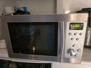 Gril/horno Microondas Astro