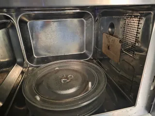 Gril/horno Microondas Astro