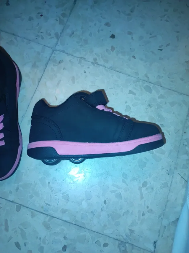 Zapatillas Heelys Negras y Rosas (2 pares)