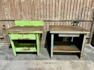 Banco de trabajo industrial metálico