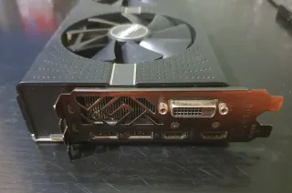 Tarjeta Gráfica Sapphire Nitro RX 570 4GB