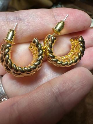 Pendientes C Trenzados Dorados