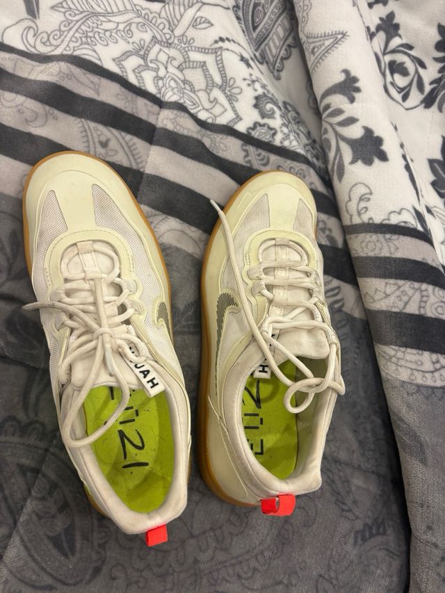 Nike Nyjah Beige/Marrone