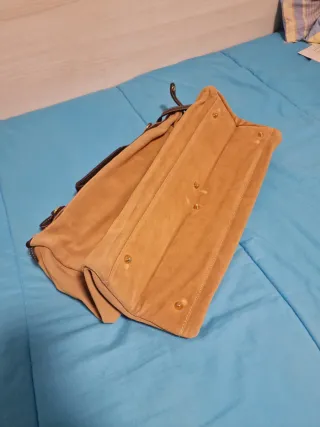 Maleta serraje auténtico cuero beige/marrón