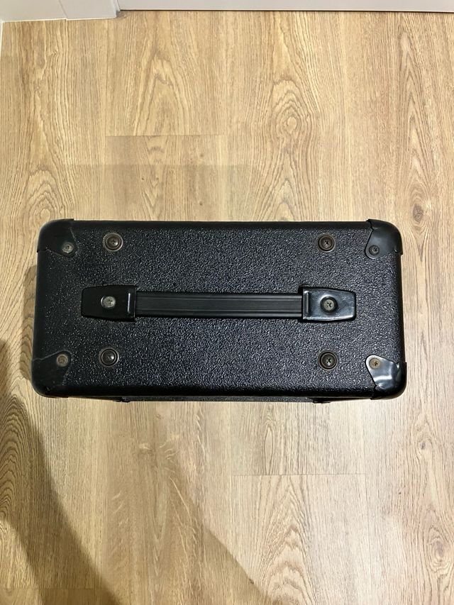 Amplificador Guitarra Yamaha HY-10GIII