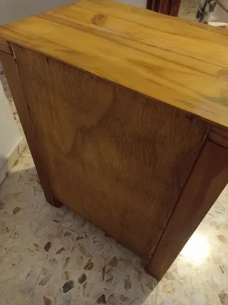 Mesitas de noche de madera