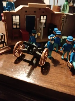 Playmobil Nordisti con banca e ufficio sceriffo