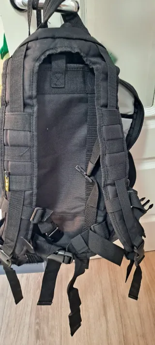 Mochila Táctica Negra y Gris