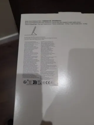 Funda Teclado Book Cover Slim Galaxy Tab S11 Ultra