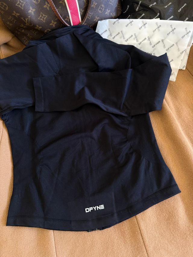 Giubbotto DFYNE nero