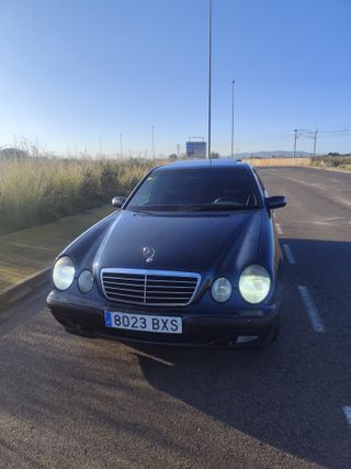 Mercedes-Benz Clase E 2002