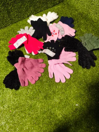 Lote de 6 pack de 2 Guantes Infantiles(12 modelos)