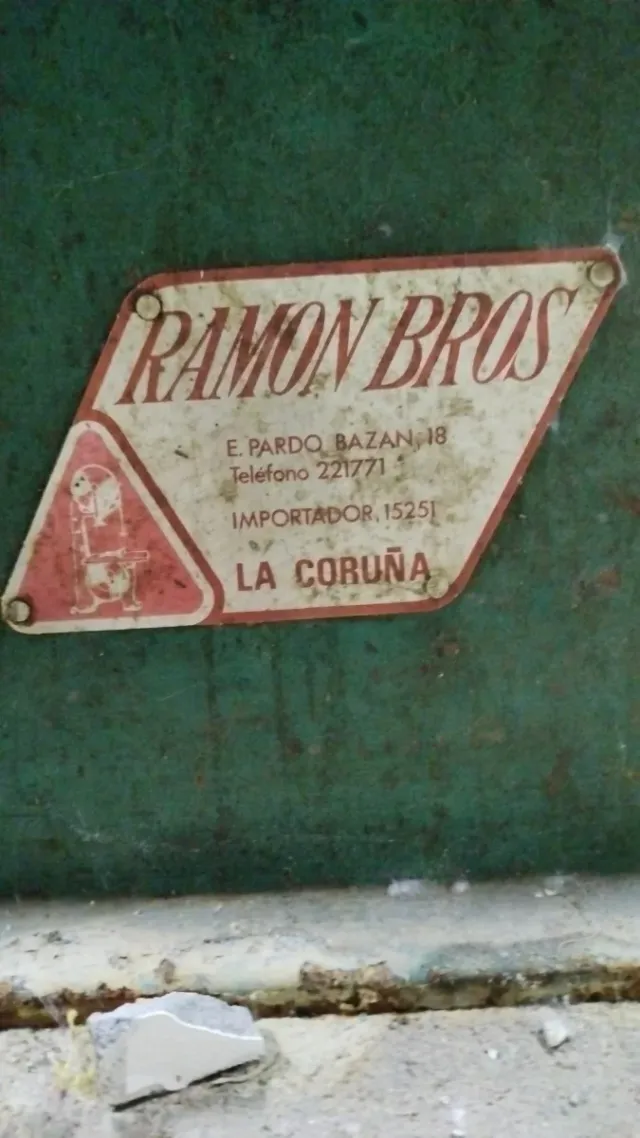 Cepilladora de madera industrial