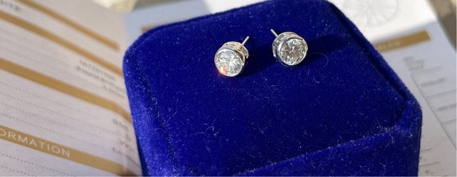 Orecchini in ORO bianco 18 kt