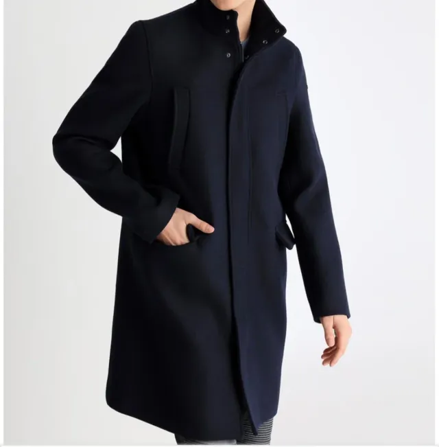 Abrigo de hombre azul marino